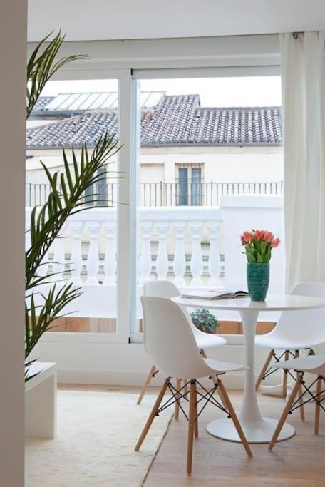 Luminoso Apartamento Con Terraza En Sol Apartment Madrid Exterior photo